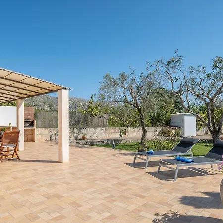 Holiday home Ses Oliveres *